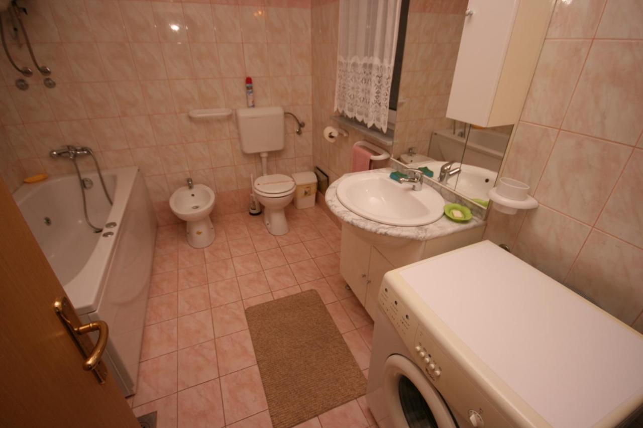 Apartments With Wifi Pula - 6987 Екстер'єр фото